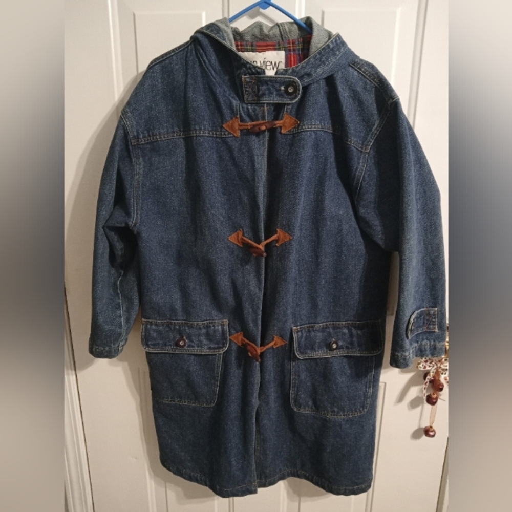Women's vintage size large denim coat with flannel lining with hood